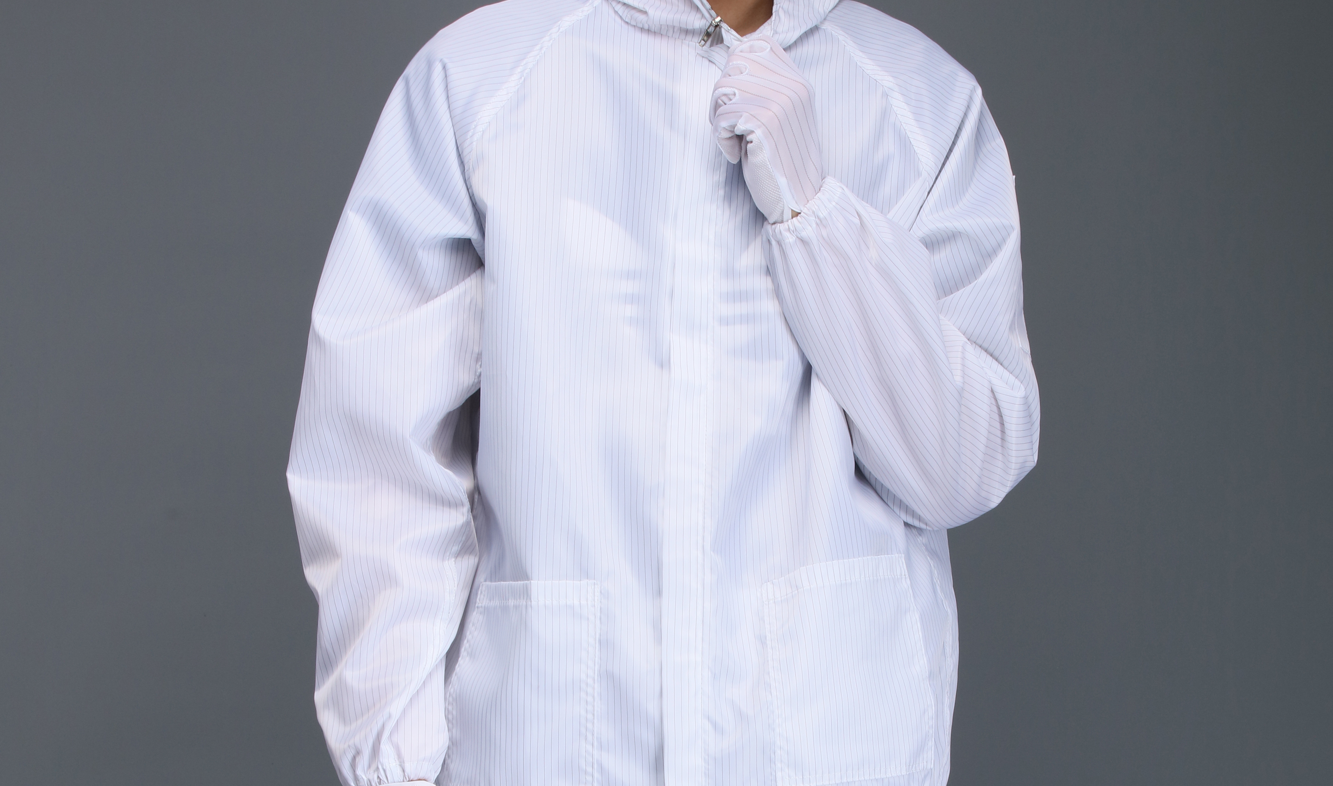 湿度低于20%时防静电服为何失效？